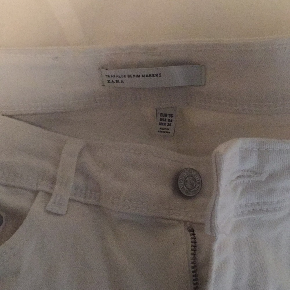 Zara ripped white jeans never worn